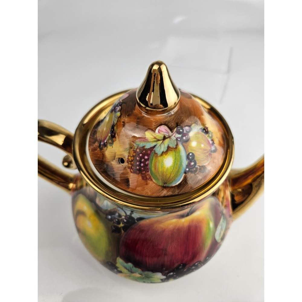 Royal Winton Evesham Teapot Bone China England Gold Trim Signed - Picture 8 of 12